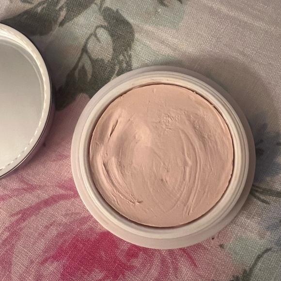 THE SILK CANVAS
Filter Finish Protective Primer NEW but damaged!! - Picture 3 of 4